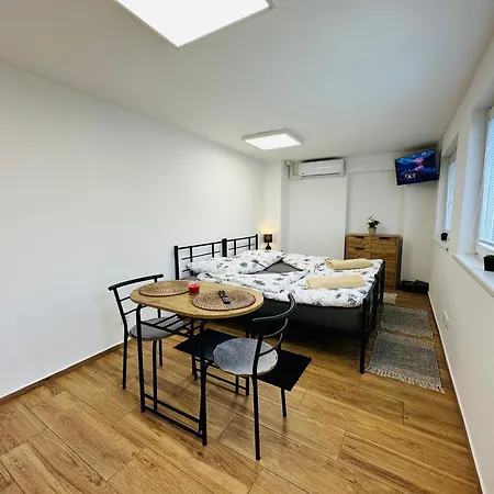 Apartman Utulny V Klidne Casti Benesova *
